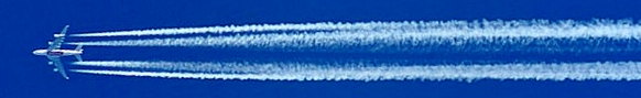 Sky-Blue-Condensation-Trails-Airliner-Air-Corridor-8568